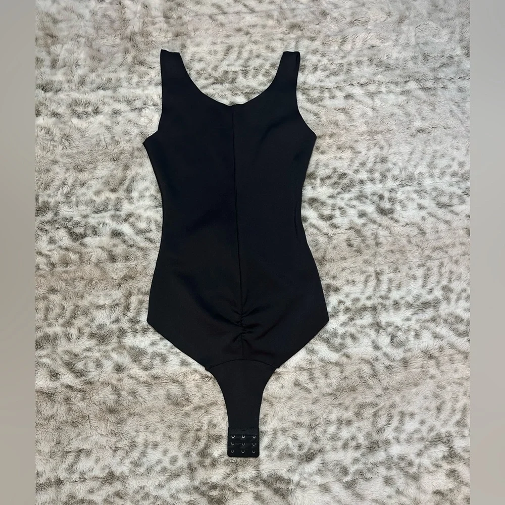 Strm Line Shape BodySuit Women Small  Black New Never Used Polyamide Spandex - Picture 2 of 11
